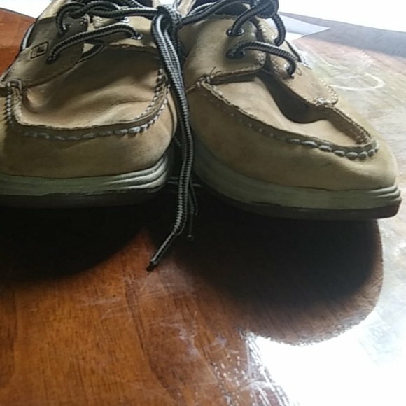 boys size 5 - Picture 5 of 8